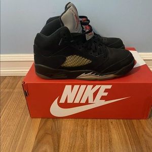 Jordan 5s metallic silver